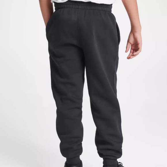 Nike Kids Black Fleece Joggers - Picture 2 of 6